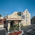 布埃纳公园希尔顿逸林酒店