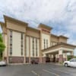 杰斐逊城首都购物中心希尔顿恒庭酒店 (Hampton)酒店