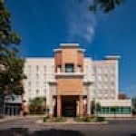 圣路易斯森林公园希尔顿欢朋酒店