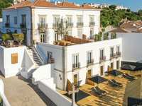 Colegio Charm House