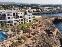 Alua Las Rocas