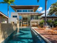 Mother Earth Luxury Boutique Hotel