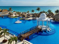 Dreams Sapphire Resort & Spa