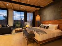 Taller de Juan Casa-Hotel