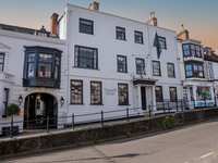 Stanwell House