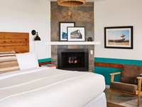 Cambria Beach Lodge