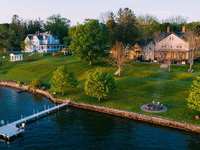 The Inns of Aurora