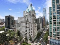 Fairmont Hotel Vancouver 酒店