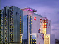 宜必思雅加达哈尔莫尼酒店
