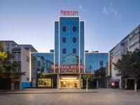红河开远华美达酒店