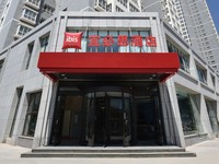 宜必思兰州西站酒店